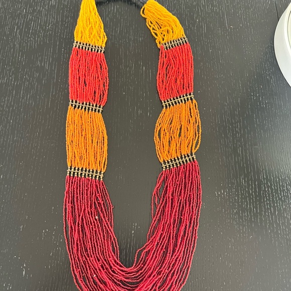 Jewelry - Vibrant Red and Orange Beaded Necklace